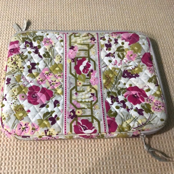 Vera Bradley Accessories - Vera Bradley Laptop Sleeve